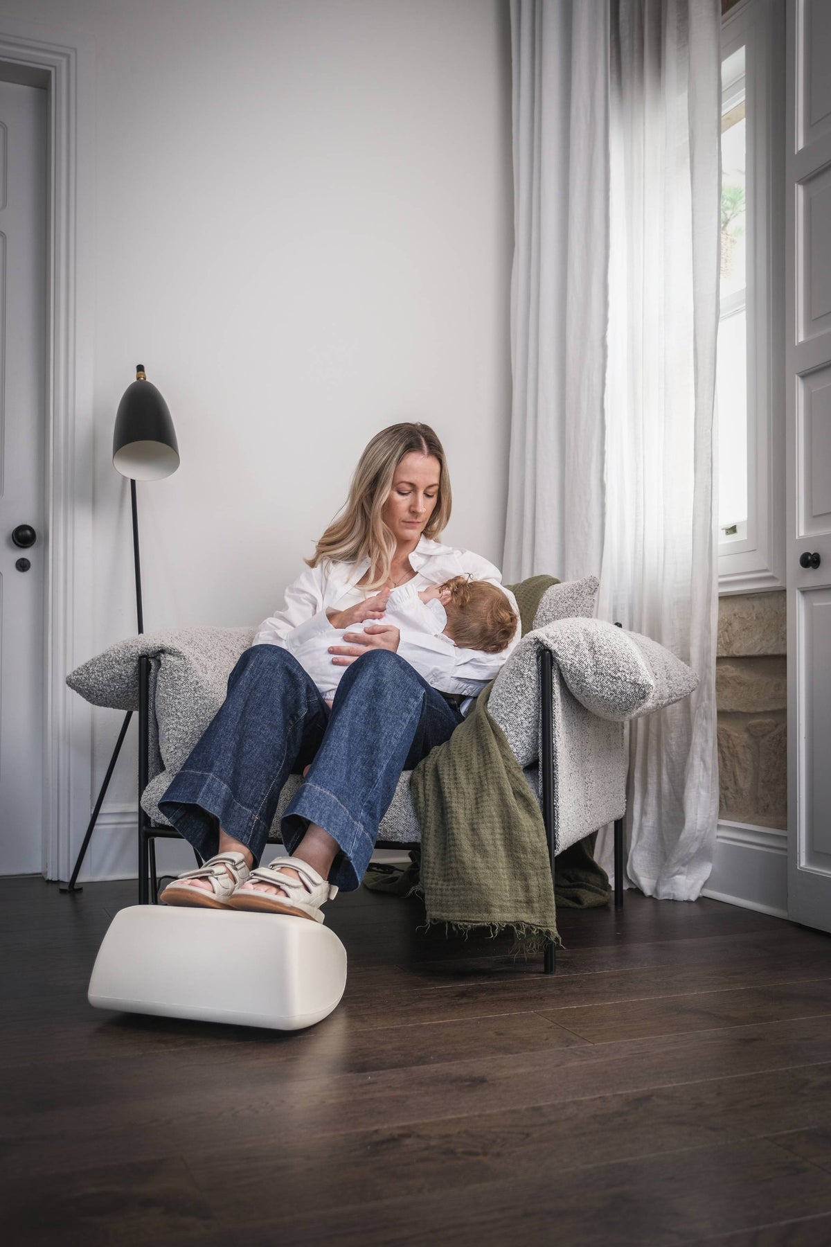 Formi Footstool