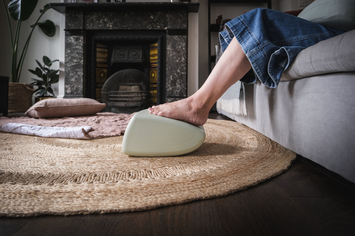 Formi Footstool