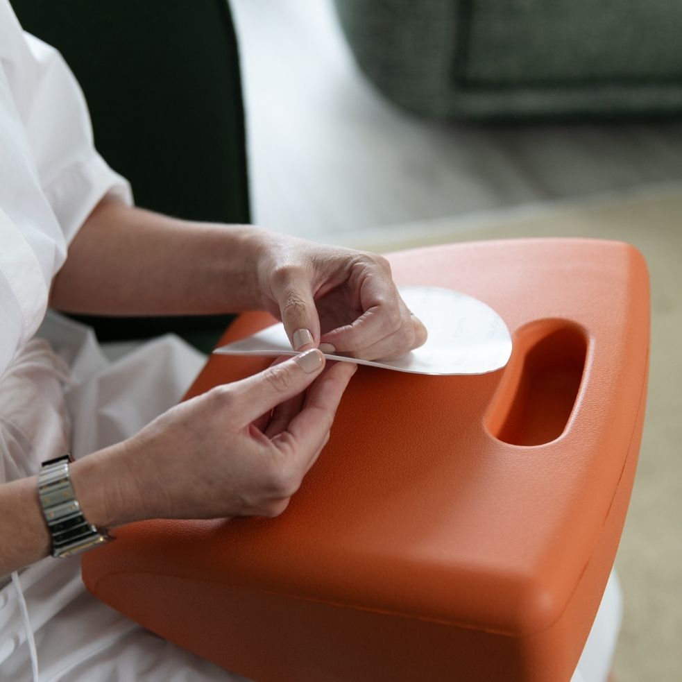 Formi Footstool + Grip Bundle